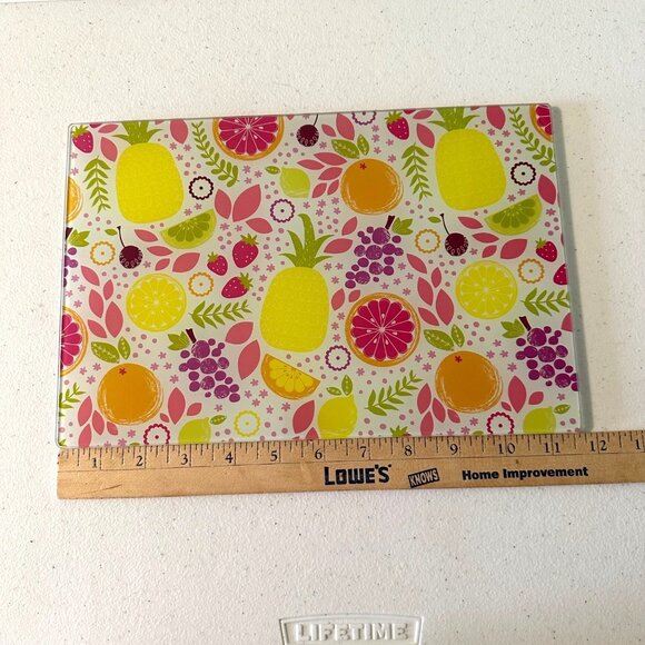 Small Glass Cutting board Fruit theme pineapple lime orange grapes tropical - Picture 3 of 7